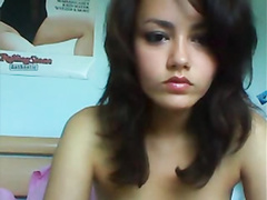 20 years old brunette does her first cam show