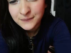 Little_thing webcam show 2020-01-22_00-50-27_239