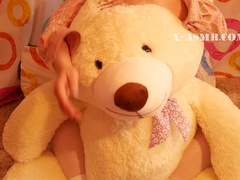 SarahAsmrotica - Teddy bear2
