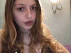 Giulia69hot webcam show 2020-02-07_18-40-18_810