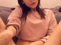 Ellieleen1 (aka ellieleen11, ellieleen, elliemayli) sexy time in her bedroom and wants your cum all over she OnlyFans private video