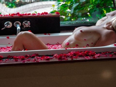 Romantic Flower Bath Turns to Passionate Sex - Amateur Fit Couple DuoLeos!