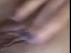 Sarahj69 rubbing her Colombian pussy to multiple orgasm