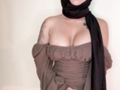 pengaliprincess - hijabi slut fucks herself with dildo