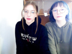 alisia_cutie and liastormy - ukrainian sisters