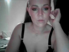 HollyHH30… New UK camgirl on MFC and CB