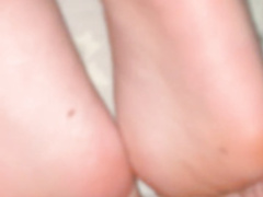 cumming on my girlfriend’s soles while she’s sleeping