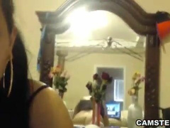 Latina - Clapping her yummy ass (webcam)