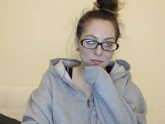 athena_the_goddess from chaturbate at 2018-12-01