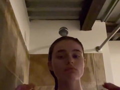 Megnutt02 $100 Nude Shower Onlyfans Video Leaked