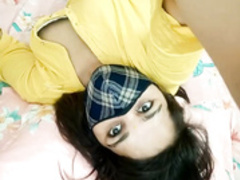 BHABHI_BOMB non nude who have her nude plz upload