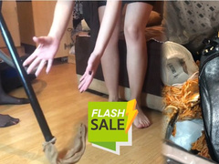 VACUUMING OLD WORN OUT TIGHTS AND PUTTING TO GARBAGE OUR STINKY OLD FLATS - MP4 Mobile Version