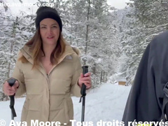 Ava Moore - Teaser - Une randonnée en raquette se transforme en baise exhib à la neige [Flokossama]