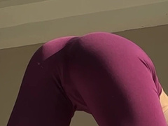 short leggings on the hot juicy small ass