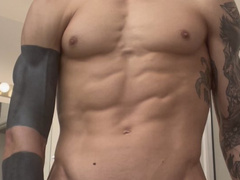 POV Post Workout Flexing Feeding Dirty Talk Moaning Masturbation Big Dick Muscle Hunk Hoss Kado Jerking Off