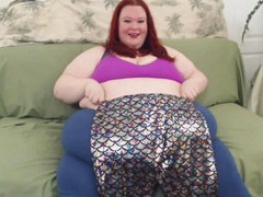 Too Fat For My New Leggings - Struggling To Get Dressed *WMV*