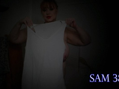 Red Light Green Light JOI Games with BBW Milf Sam 38g in the shower MP4