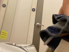 Perfect Blonde with Big Ass Spied in Change Room