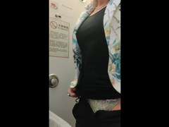 Watch me piss in the airplane toilet