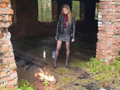 Sexy Nina Burning high heels boots, high heels boots full destruction, ruined boots, burning boots