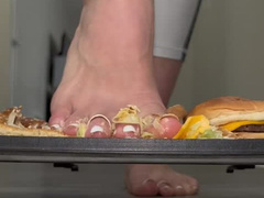 Burger Soft Crush - Feet Stomps
