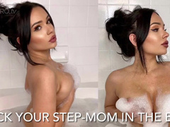 Mia Jocelyn – Fuck Your Step-Mom in the Bath