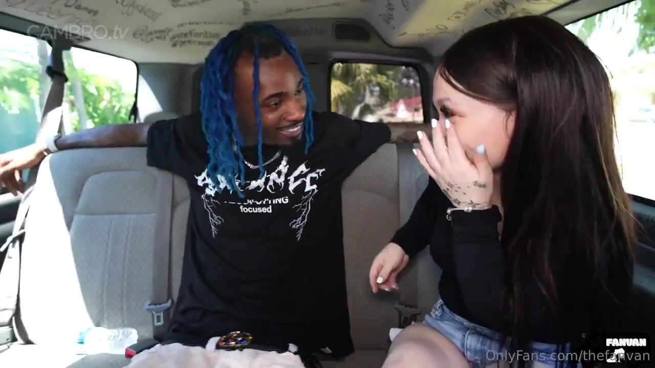 Kelsey lawrence fanbus vid