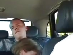 Amateur Woman Blows Her Hubby Whilst The Uber Driver Records