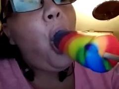 bitch with tongue ring showing how she suck dick