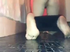 Ass & feet
