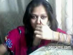 Indian teen masturbating on webcam - otocams.com
