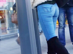 Jeans ass # 23