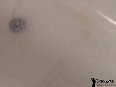 DakotaCharmsxxx Bubble Bath Itch in private premium video