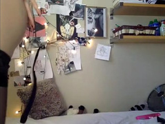 Harlequinne girl dildo fucks herself on livecam