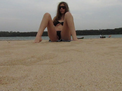 Andreza - Sweet Teen Masturbation On The Beach Publishes in private premium video