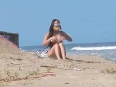 Emanuelly Raquel masturbation on the beach