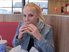 Fast Food Quickie - PUBLIC im Burger Laden private premium video