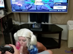 Fortnite Facial 18 y/o girl gives me a blowjob while i play battle royale!