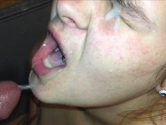 Mom Gives Christmas Present Early & Get Her Own Cum Facial Surprise